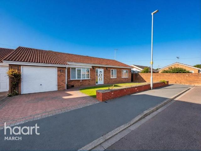 Bungalow for sale in Four Gotes, Cambridgeshire