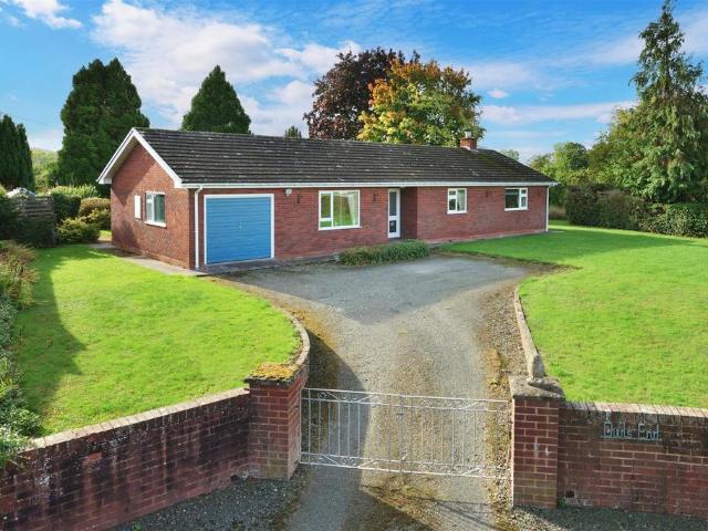 Bungalow for sale in Calver Hill