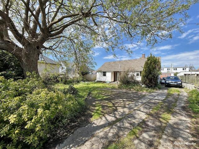 Bungalow for sale in Carnon Downs, Cornwall
