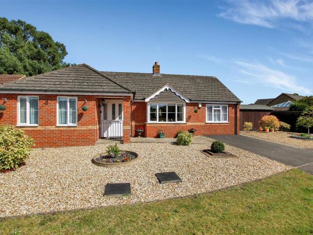 Bungalow for sale in Ingleby, Lincolnshire