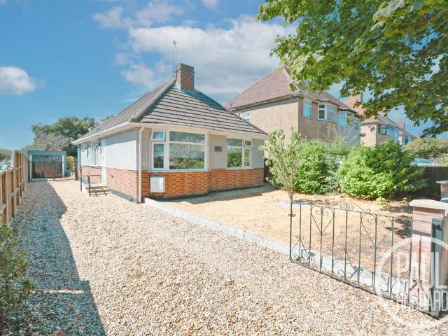 Bungalow for sale in Eastbridge, Suffolk