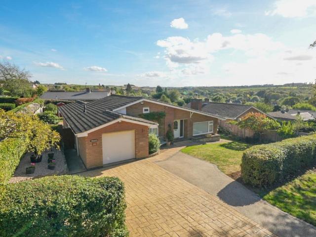 Bungalow for sale in Grantham, South Kesteven
