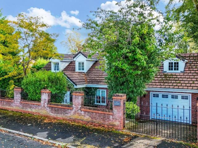 Bungalow for sale in Middleton, Rochdale