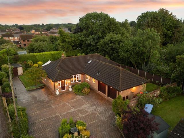 Bungalow for sale in Cuddington, Cheshire