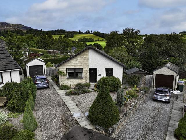 Bungalow for sale in Pitlochry, Perth and Kinross