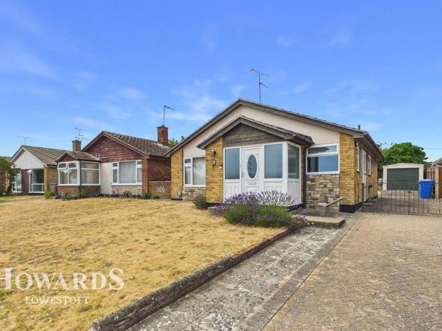 Bungalow for sale in Eastbridge, Suffolk
