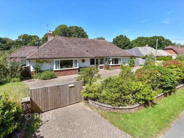 Bungalow for sale in Freshwater, Isle Of Wight