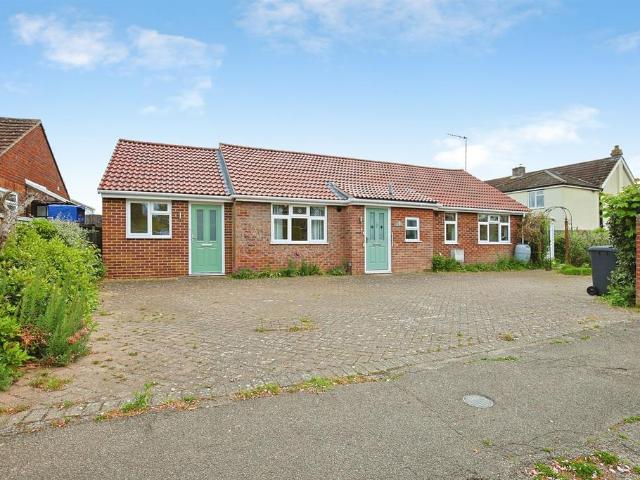 Bungalow for sale in Chedburgh, Suffolk