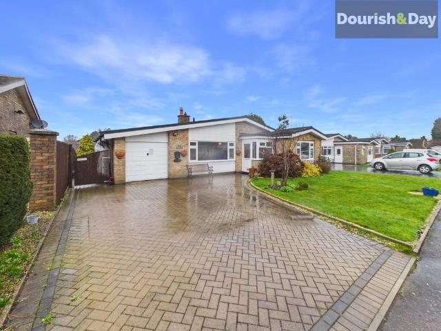 Bungalow for sale in Hopton, Baswich