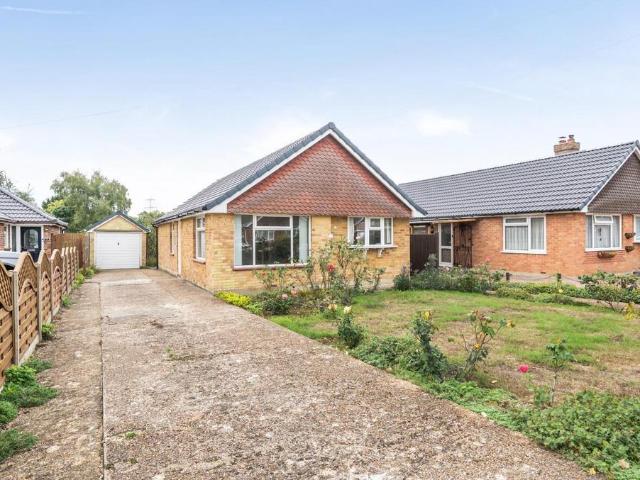 Bungalow for sale in Helford, Hampshire