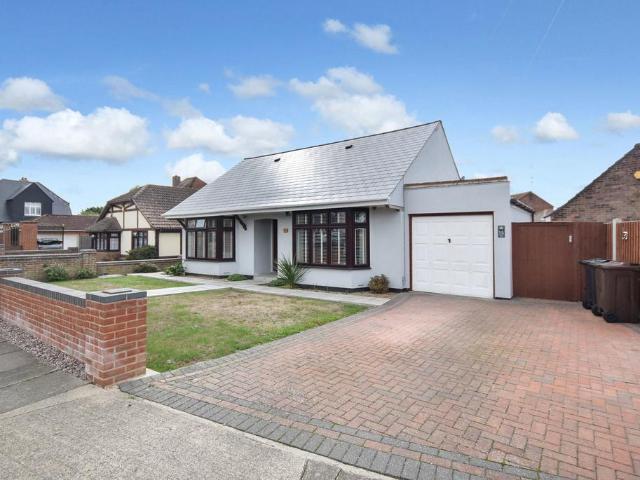 Bungalow for sale in Dale Hill, Essex