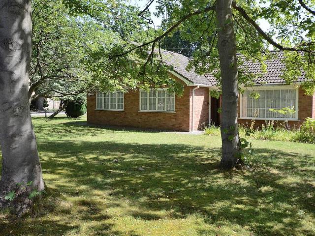 Bungalow for sale in Belleau, Lincolnshire