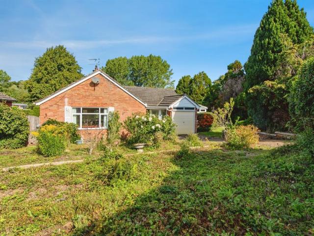 Bungalow for sale in Eastbridge, Suffolk