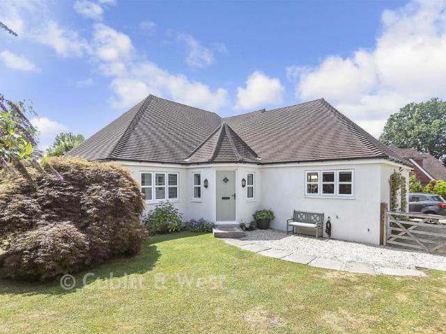 Bungalow for sale in Hillview, Surrey
