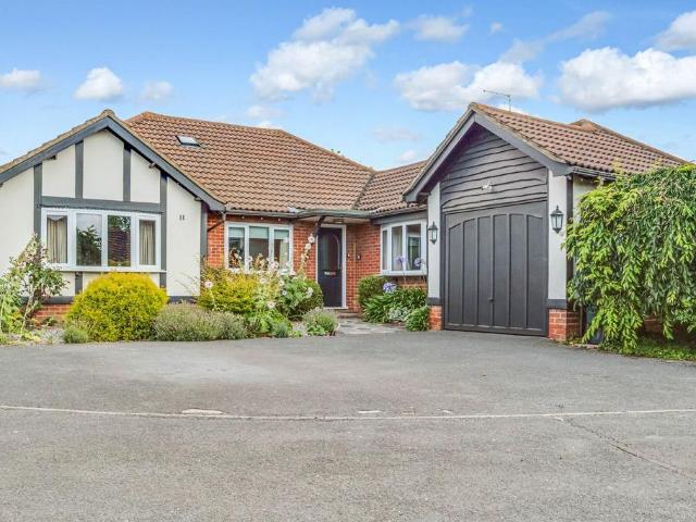 Bungalow for sale in North Shoebury, Alton Barnes