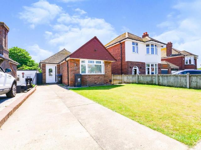 Bungalow for sale in Margate, Thanet