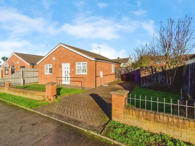 Bungalow for sale in Willenhall, West Midlands