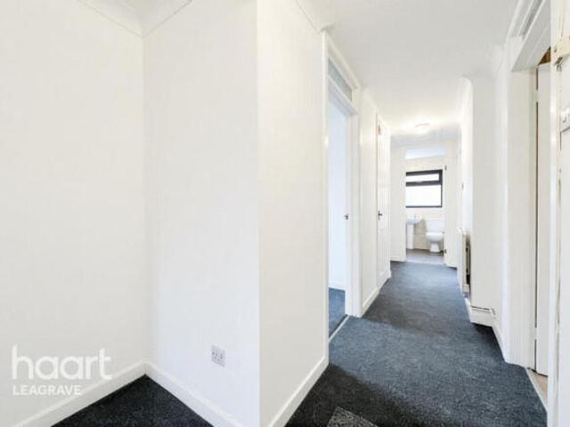 Bungalow for sale in Spring Park, Luton