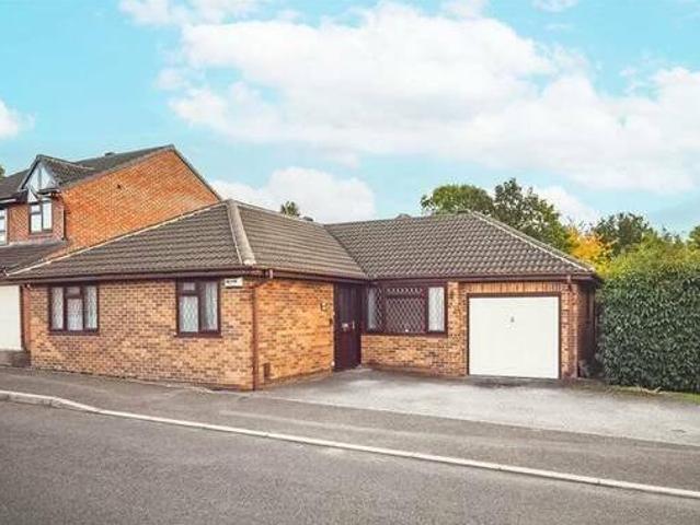House for rent in Froggatt, East Midlands