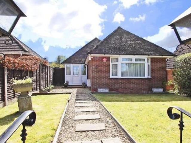House for sale in Barton Stacey, Hampshire