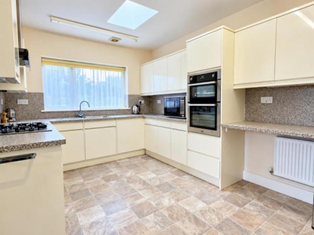 Bungalow for sale in Hampton Green, Cambridgeshire