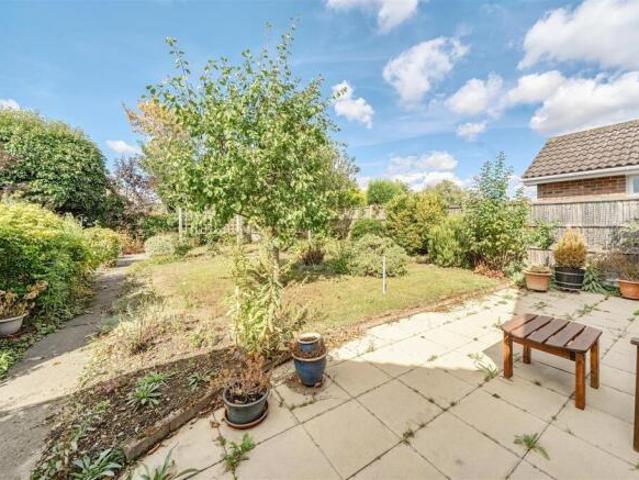 Bungalow for sale in Bedford