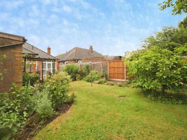 Bungalow for sale in Stopsley, Luton