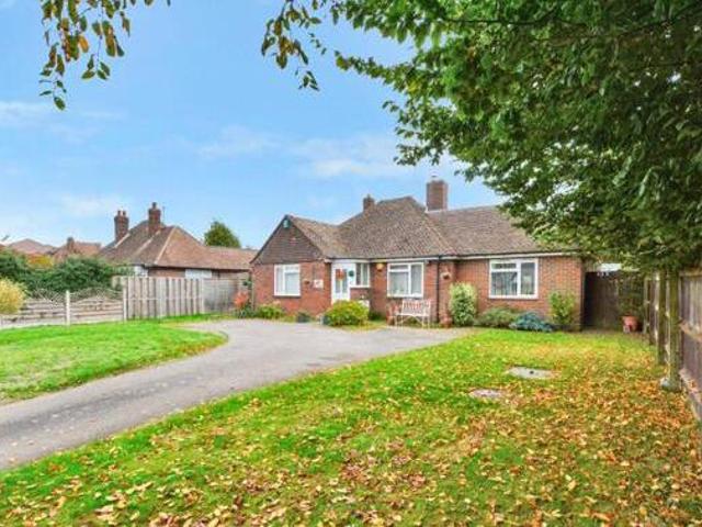 House for sale in Kennington Lees, Ashford
