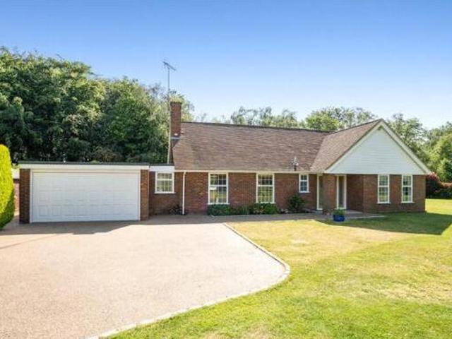 House for sale in Beaconsfield, Penn Bottom