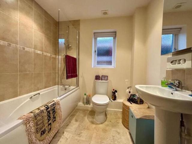 Bungalow for sale in Northampton, Northamptonshire