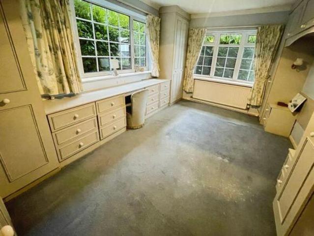 Bungalow for sale