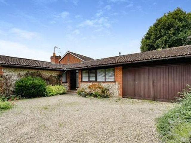 House for sale in Feckenham, City Of Bristol