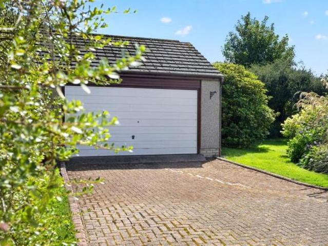 Bungalow for sale in Neilston, Scotland