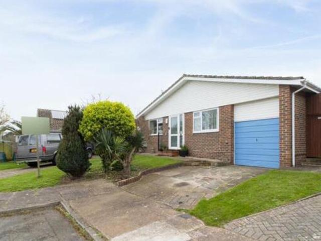 House for sale in Dumpton Gap, Acol