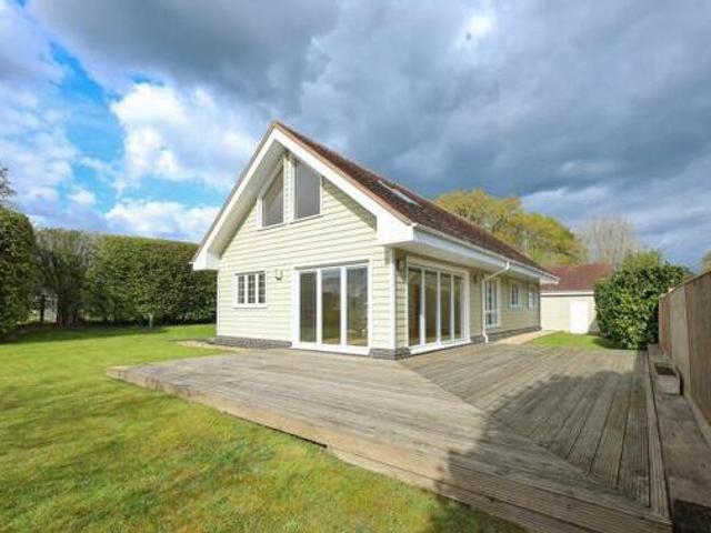 House for sale in Abbotsford, Perryfields