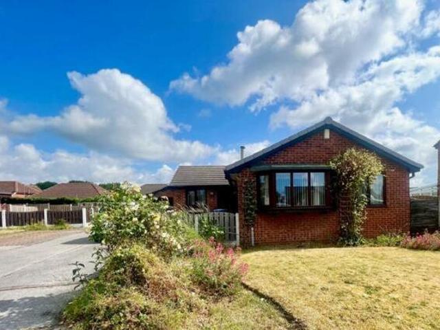 House for sale in Chapeltown, South Yorkshire