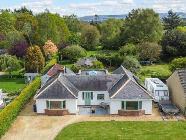 House for sale in Golden Valley, Gloucestershire