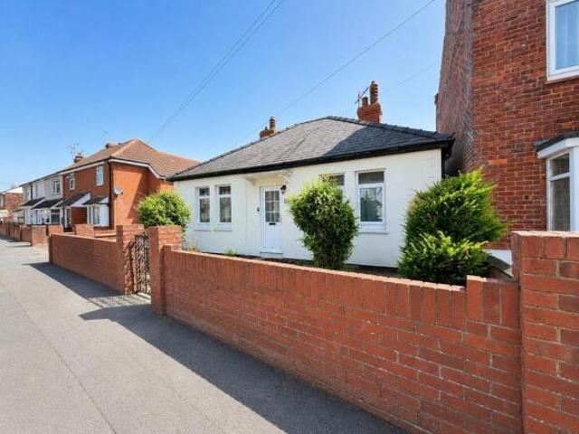 Bungalow for sale in Swindon