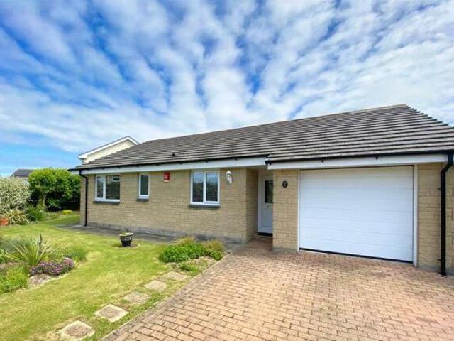 House for sale in Roseworthy, Cornwall
