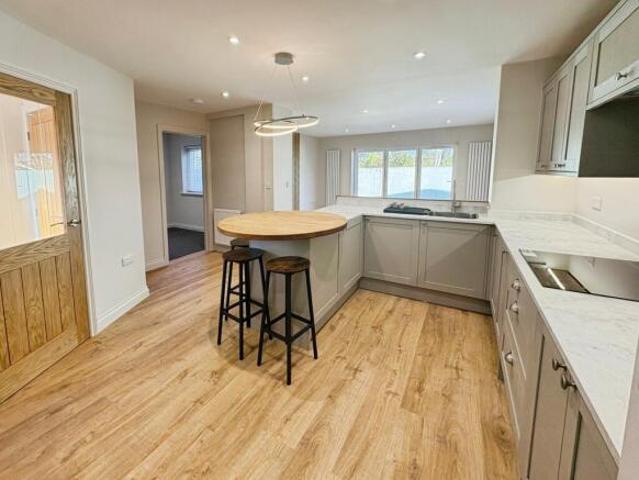 Bungalow for sale