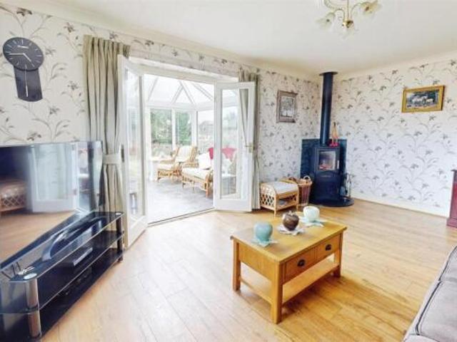 Bungalow for sale in Halifax, West Yorkshire