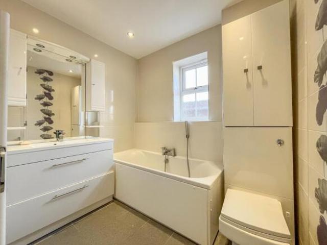 Bungalow for sale in Goldthorn Hill, West Midlands