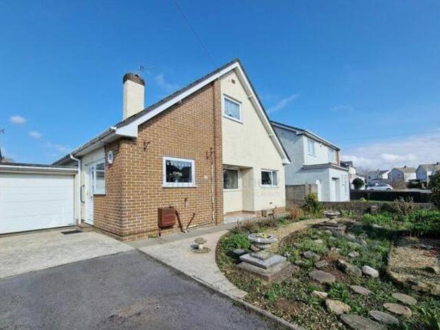 House for sale in Mid Glamorgan, Cymru / Wales
