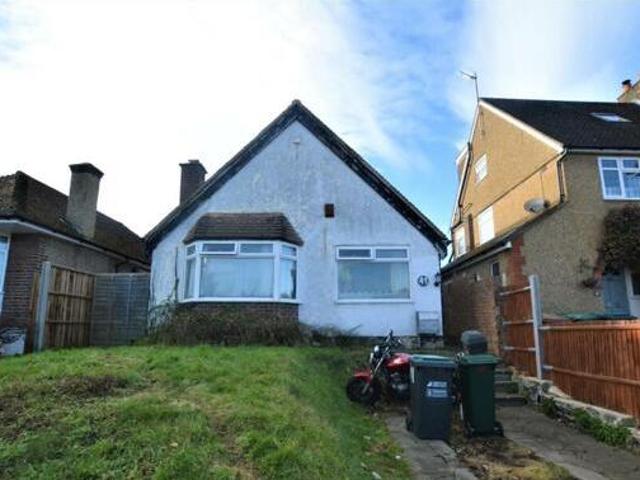 House for sale in Batchworth, Hertfordshire