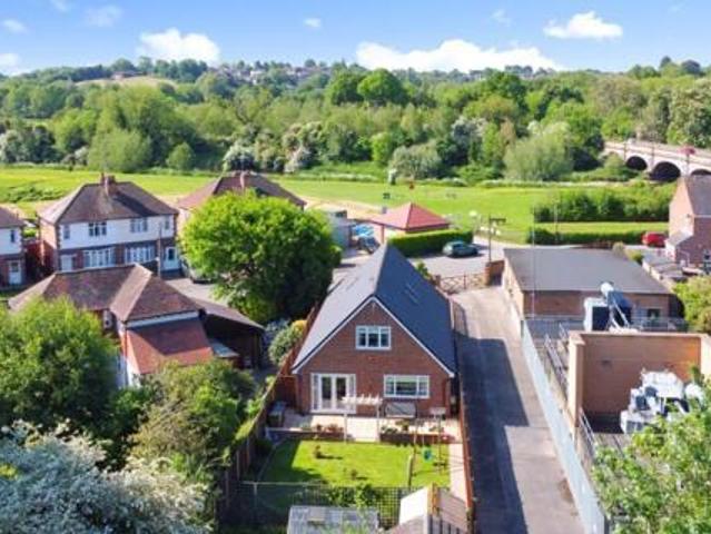 House for sale in East Midlands