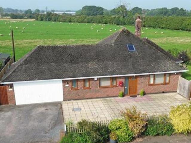 House for sale in Baswich, Staffordshire