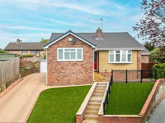 House for sale in Dodworth, South Yorkshire