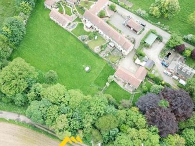 House for sale in Wadworth, South Yorkshire