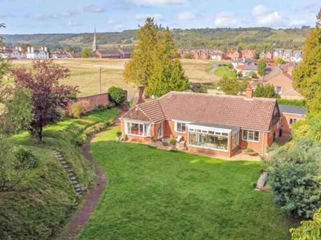 House for sale in Rose Hill, Pachesham Park