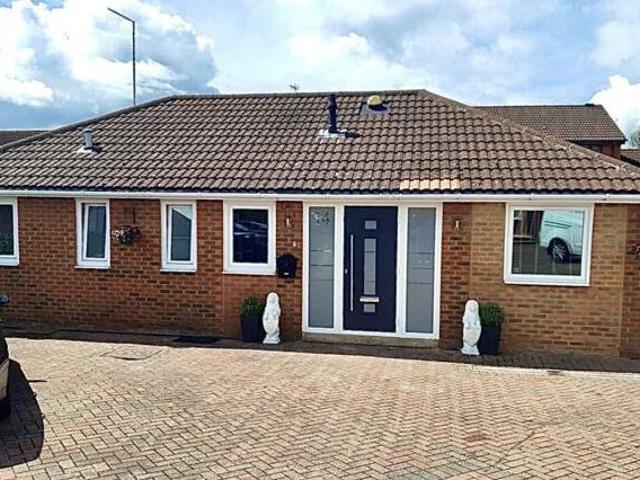 House for sale in Northampton, Northamptonshire